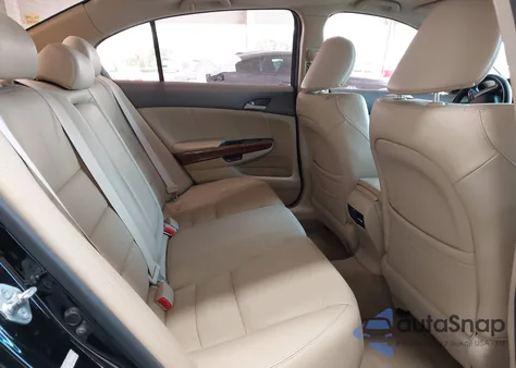 2010 Honda Accord 3.5 Ex-L z USA, uszkodzony, nr VIN 1HGCP3F89AA018243